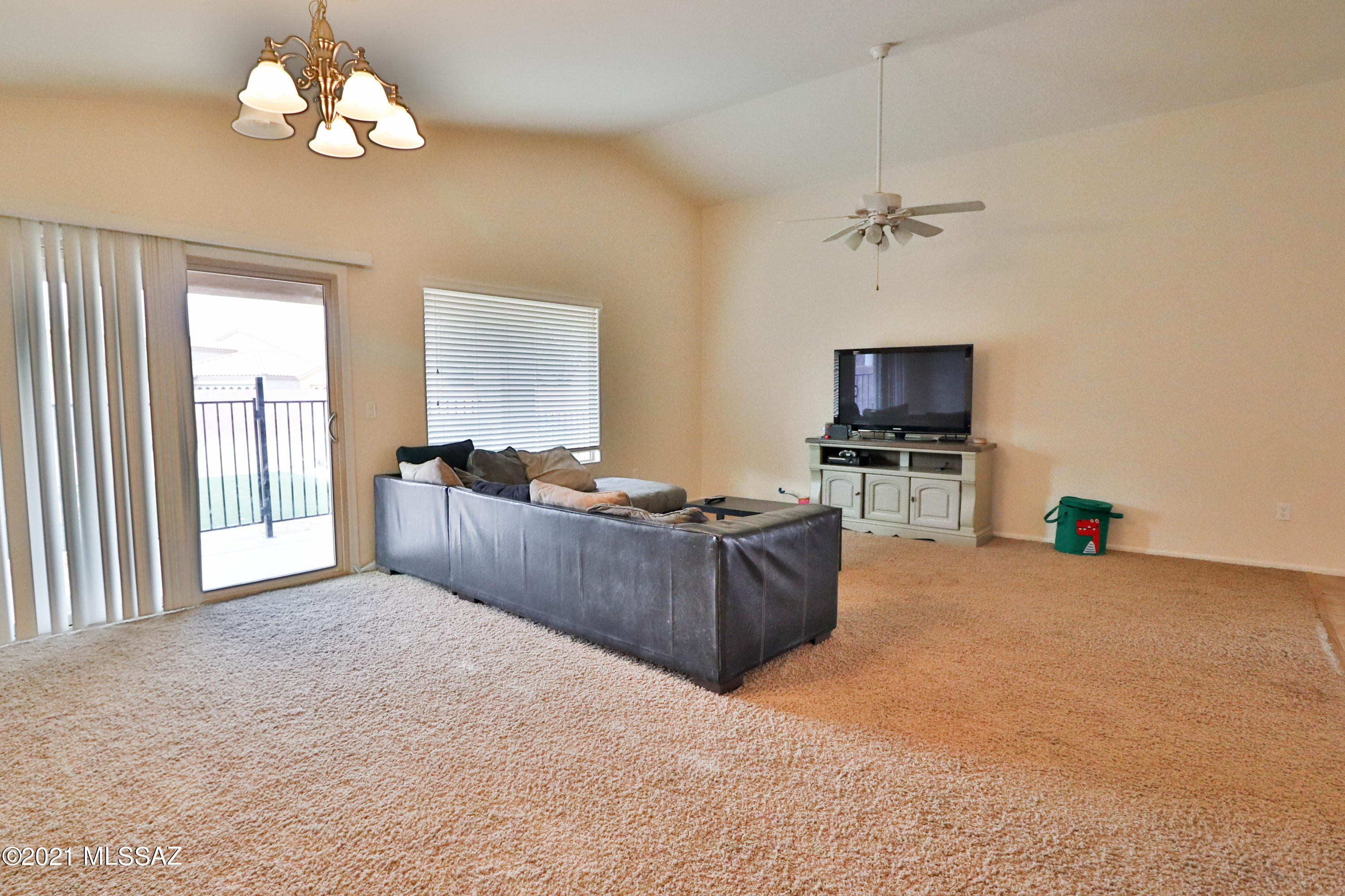 7760 East Treetop Road Tucson, AZ 85756 - Photo 4 of 22 Gallery Image 4
