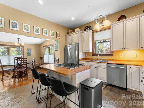 $850,000 | 60 West Morgan Street, Brevard, NC 28712