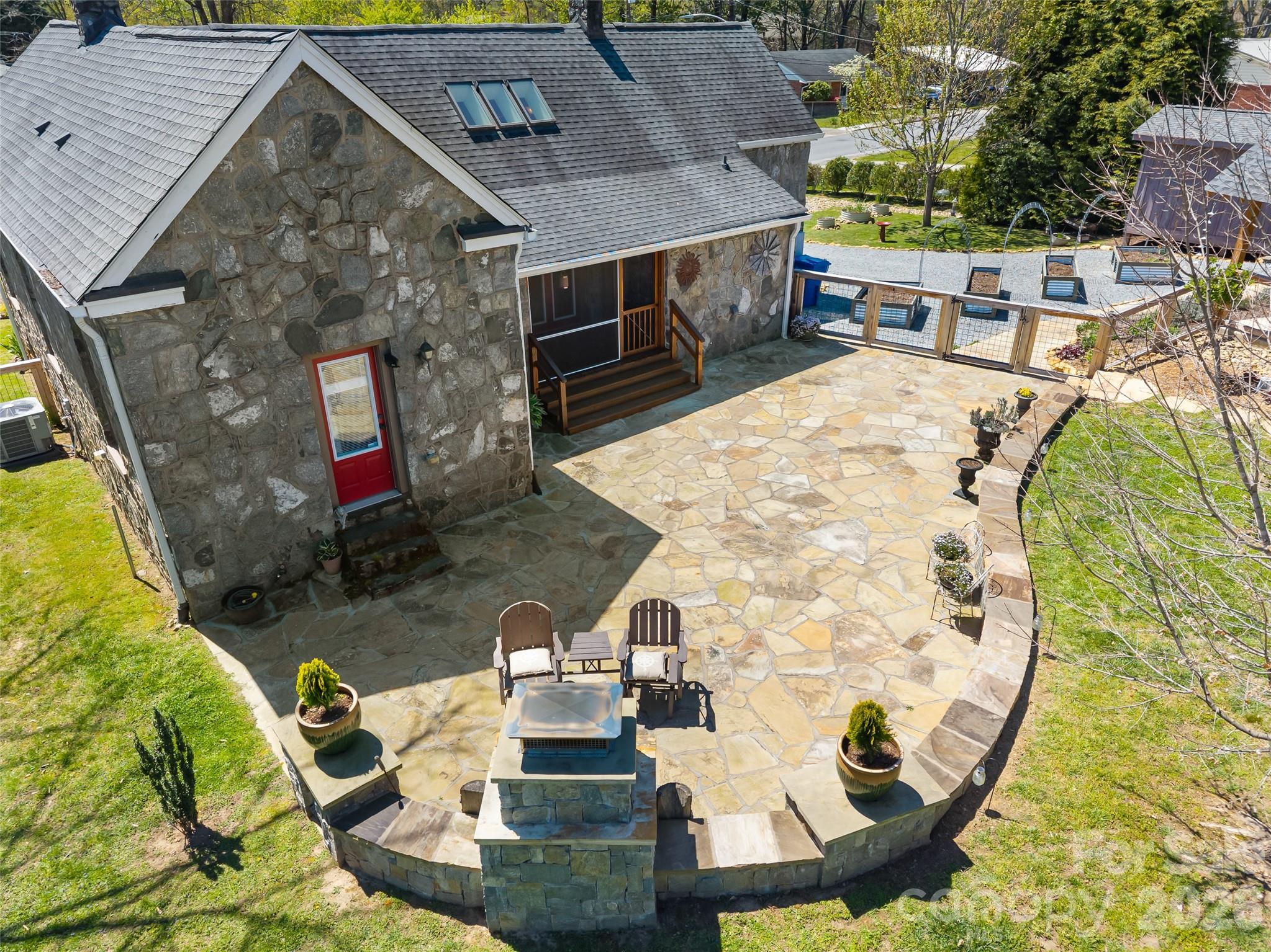 60 West Morgan Street Brevard, NC 28712 - Photo 27 of 48