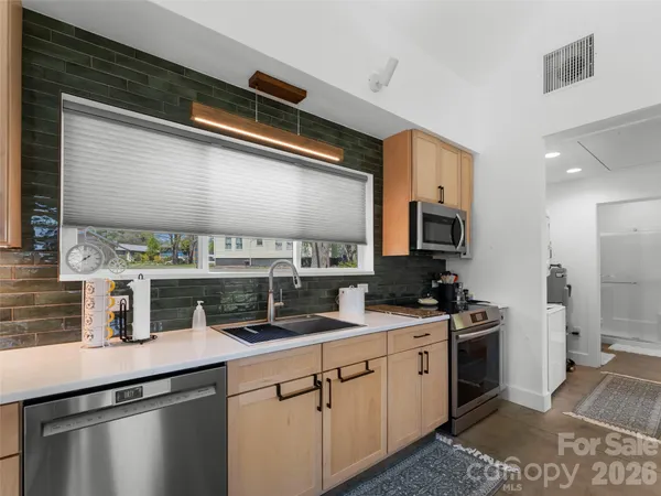 $850,000 | 60 West Morgan Street, Brevard, NC 28712