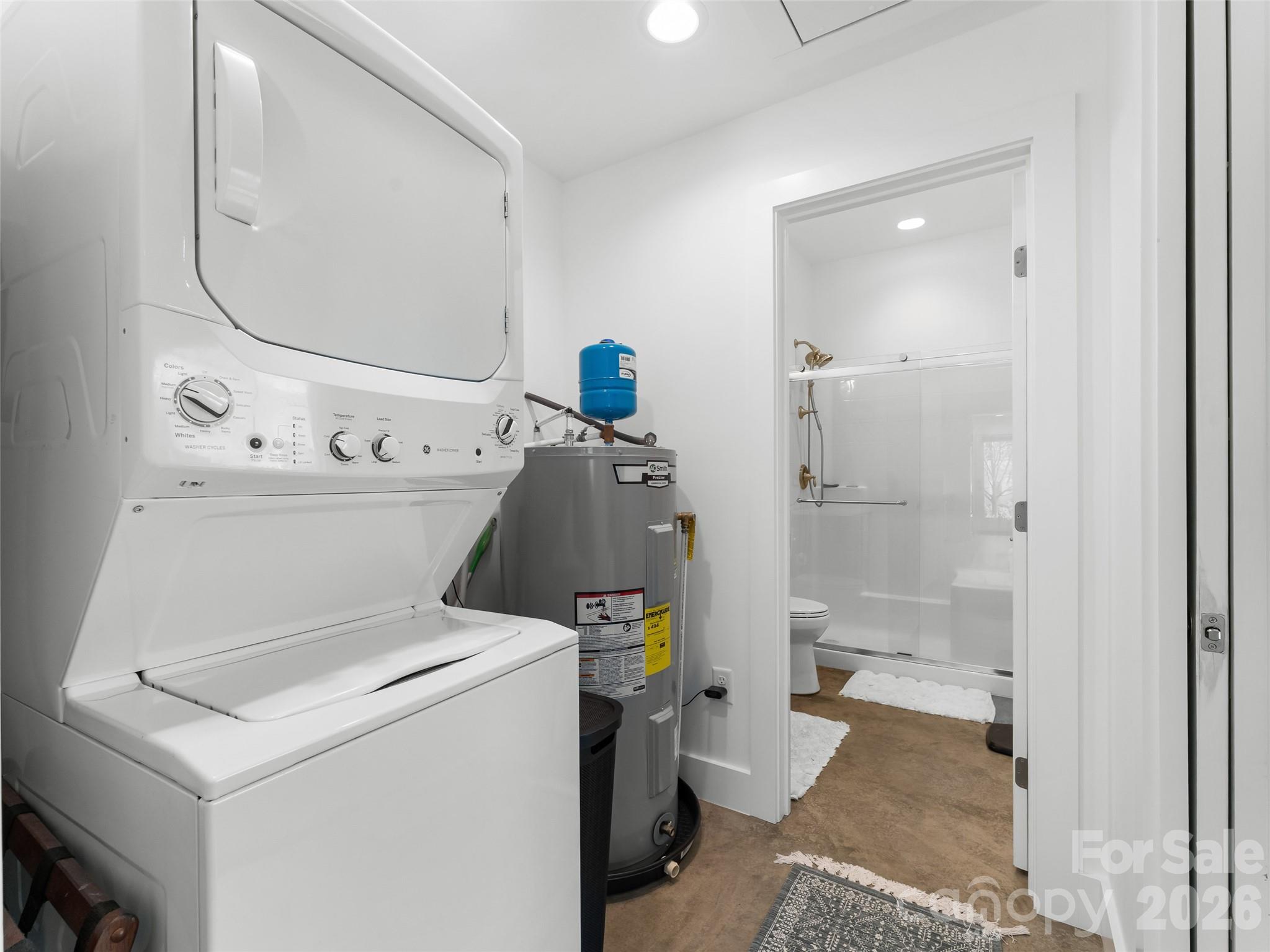 60 West Morgan Street Brevard, NC 28712 - Photo 44 of 48 a utility room with dryer and washer