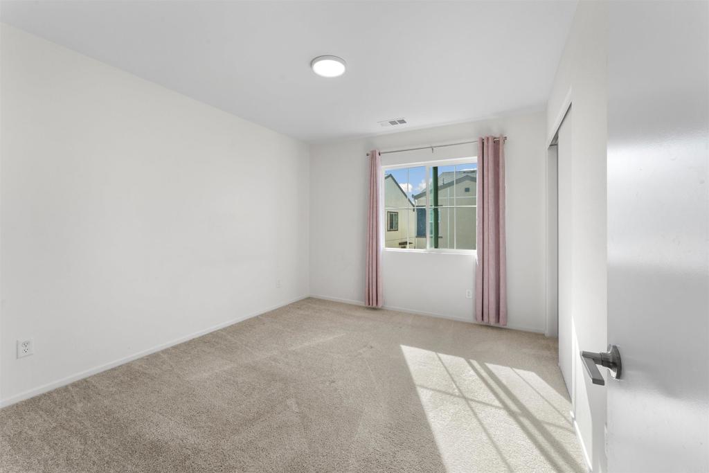 212 Perennial Place Fallbrook, CA 92028 - Photo 25 of 39