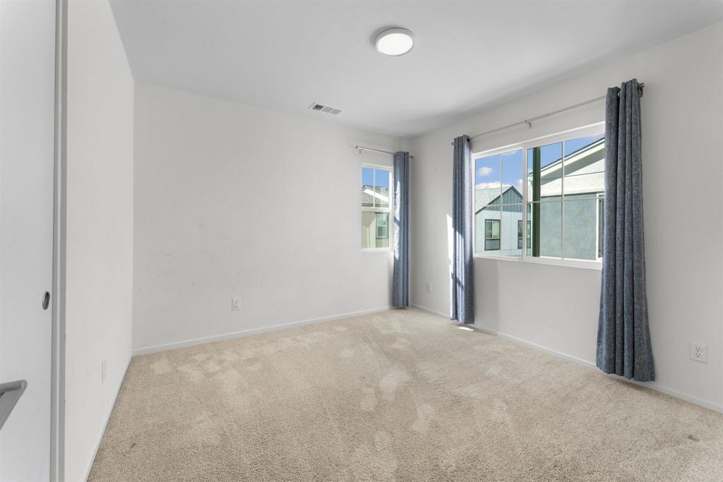 212 Perennial Place Fallbrook, CA 92028 - Photo 26 of 39