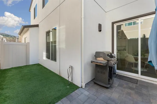$645,000 | 212 Perennial Place, Fallbrook, CA 92028
