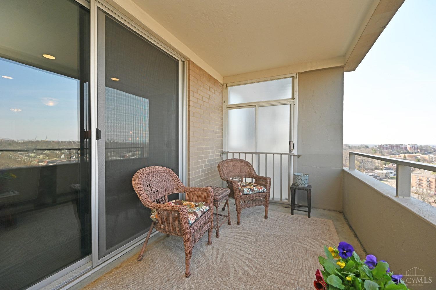 2324 Madison Road, Unit 1601 Cincinnati, OH 45208 - Photo 24 of 32 Gallery Image 24