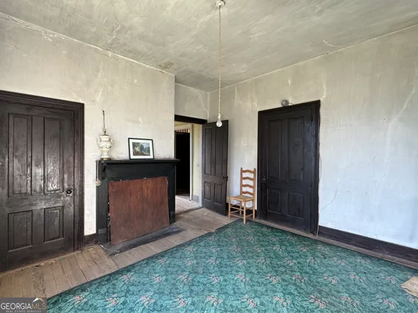 a close view of a bathroom