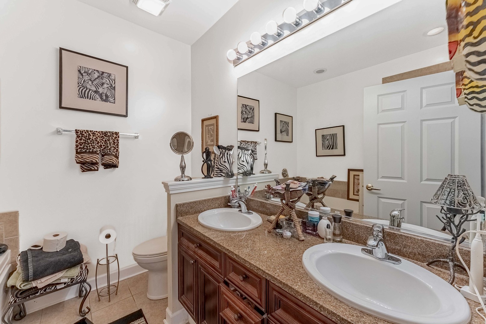 7738 North Sheridan Road, Unit 1R Chicago, IL 60626 - Photo 17 of 30 Gallery Image 17