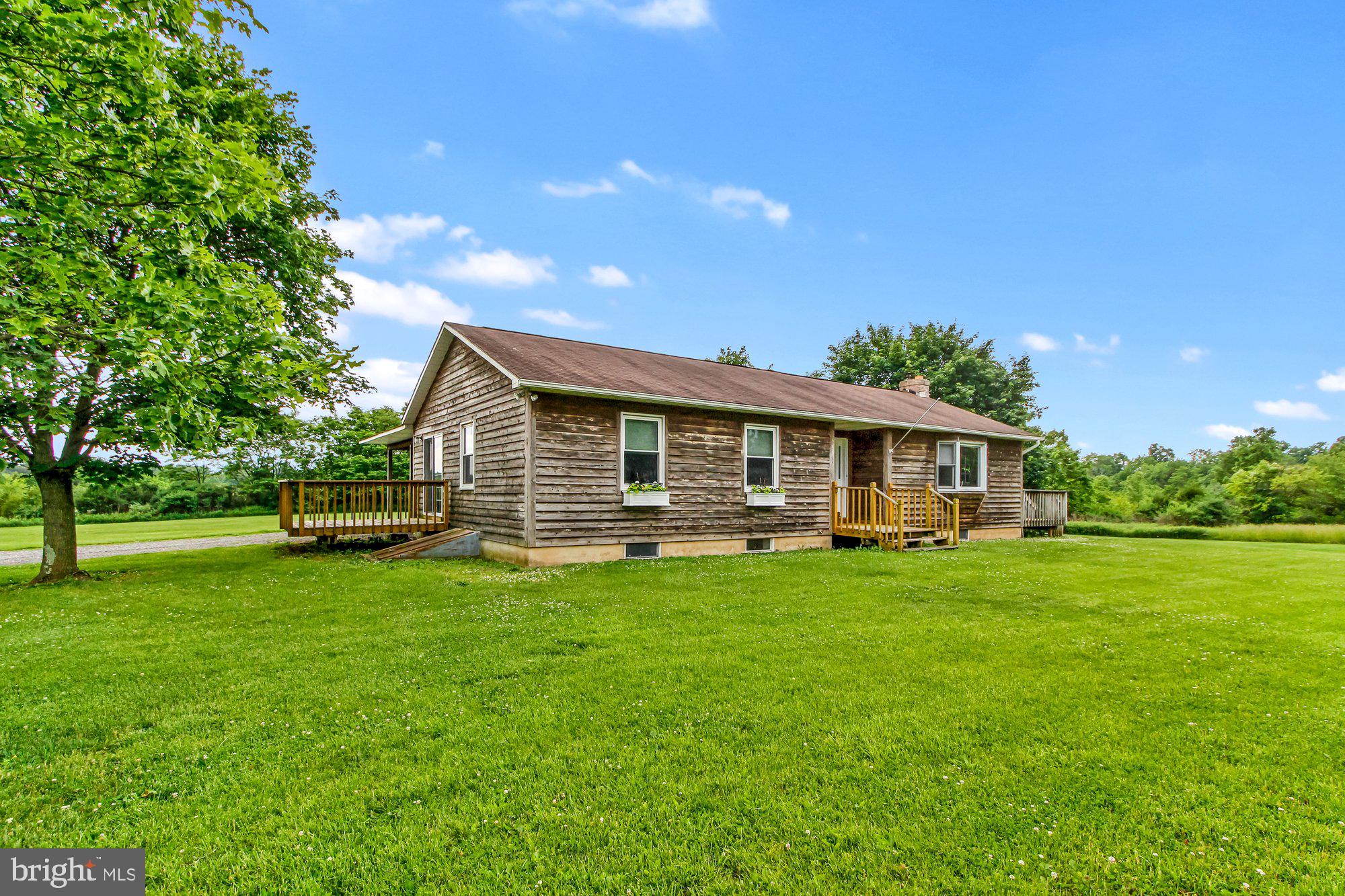 35 South Ridge Road York Springs, PA 17372 - Photo 1 of 29 Gallery Image 1