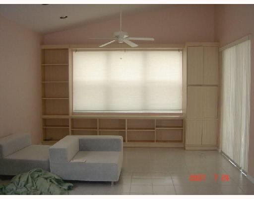 18635 Sea Turtle Lane Boca Raton, FL 33498 - Photo 5 of 7 Den/Family/Great Room