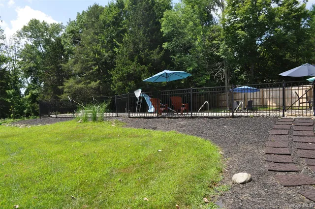 $609,000 | 53 Leo Lane, Poughquag, NY 12570