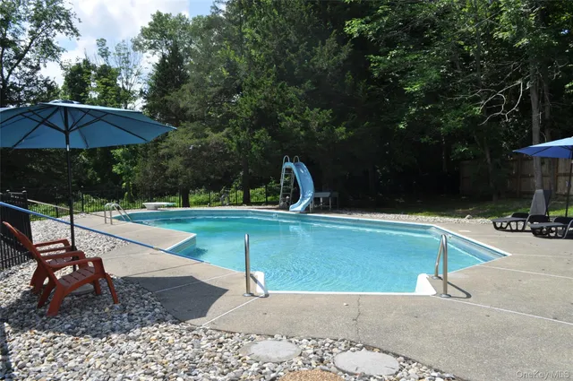 $609,000 | 53 Leo Lane, Poughquag, NY 12570