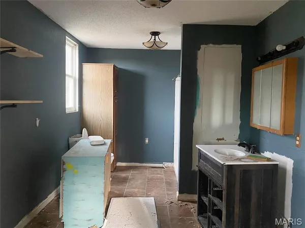 $440,000 | 30865 Nn-360, Laquey, MO 65534