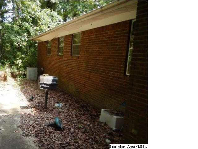 1912 Reed Road Northeast Birmingham, AL 35215 - Photo 3 of 7