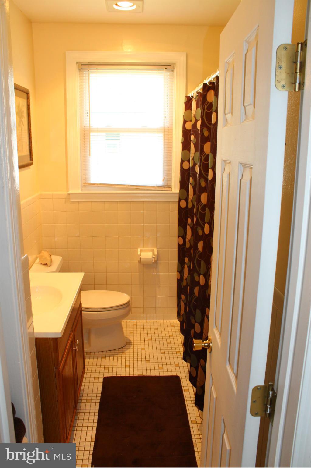 111 North Hammonds Ferry Road Linthicum Heights, MD 21090 - Photo 13 of 25 Bath