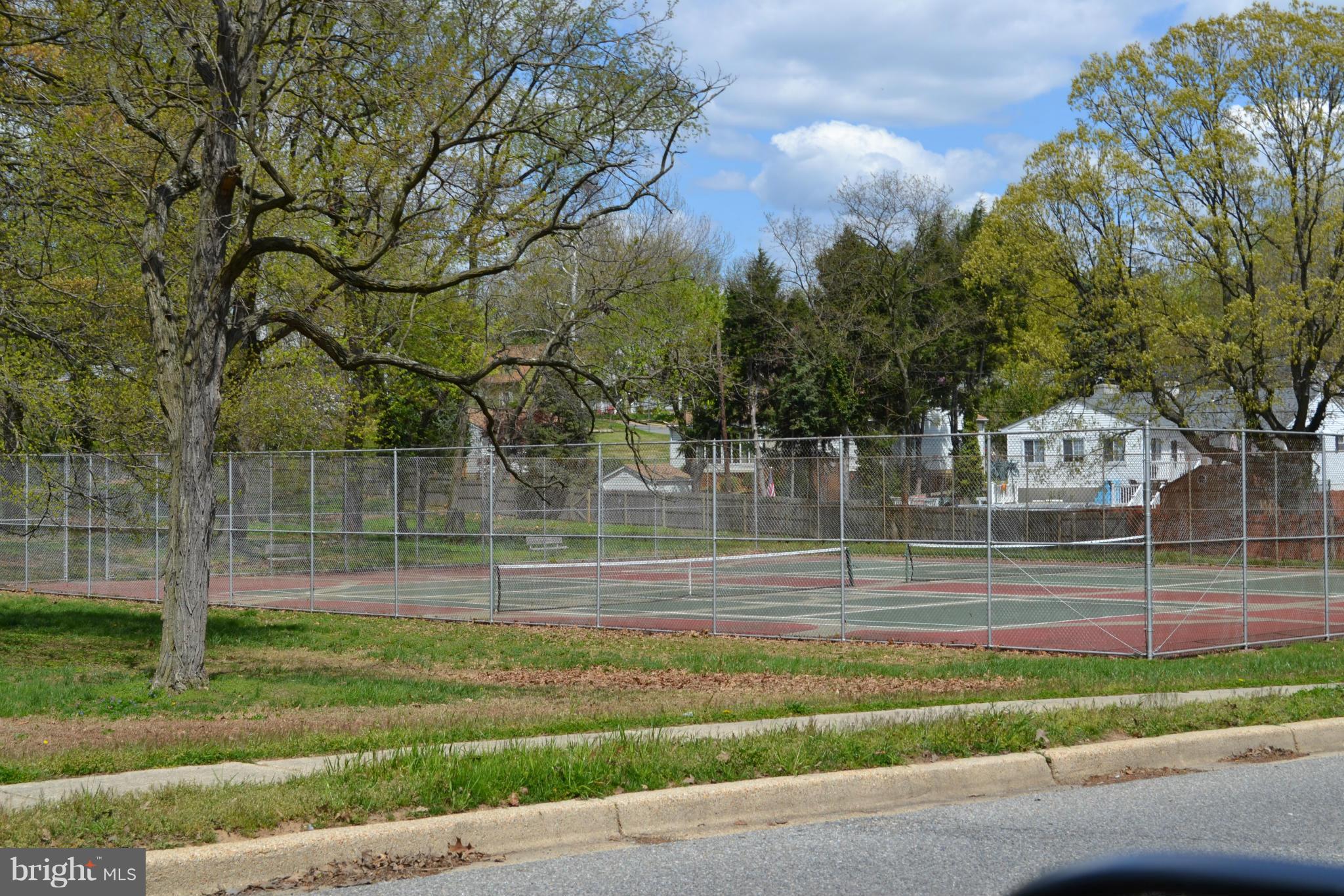 111 North Hammonds Ferry Road Linthicum Heights, MD 21090 - Photo 24 of 25 Community Tennis courts