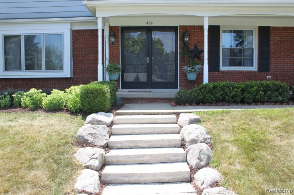 1164 Concord Road Rochester Hills, MI 48309 - Photo 4 of 50