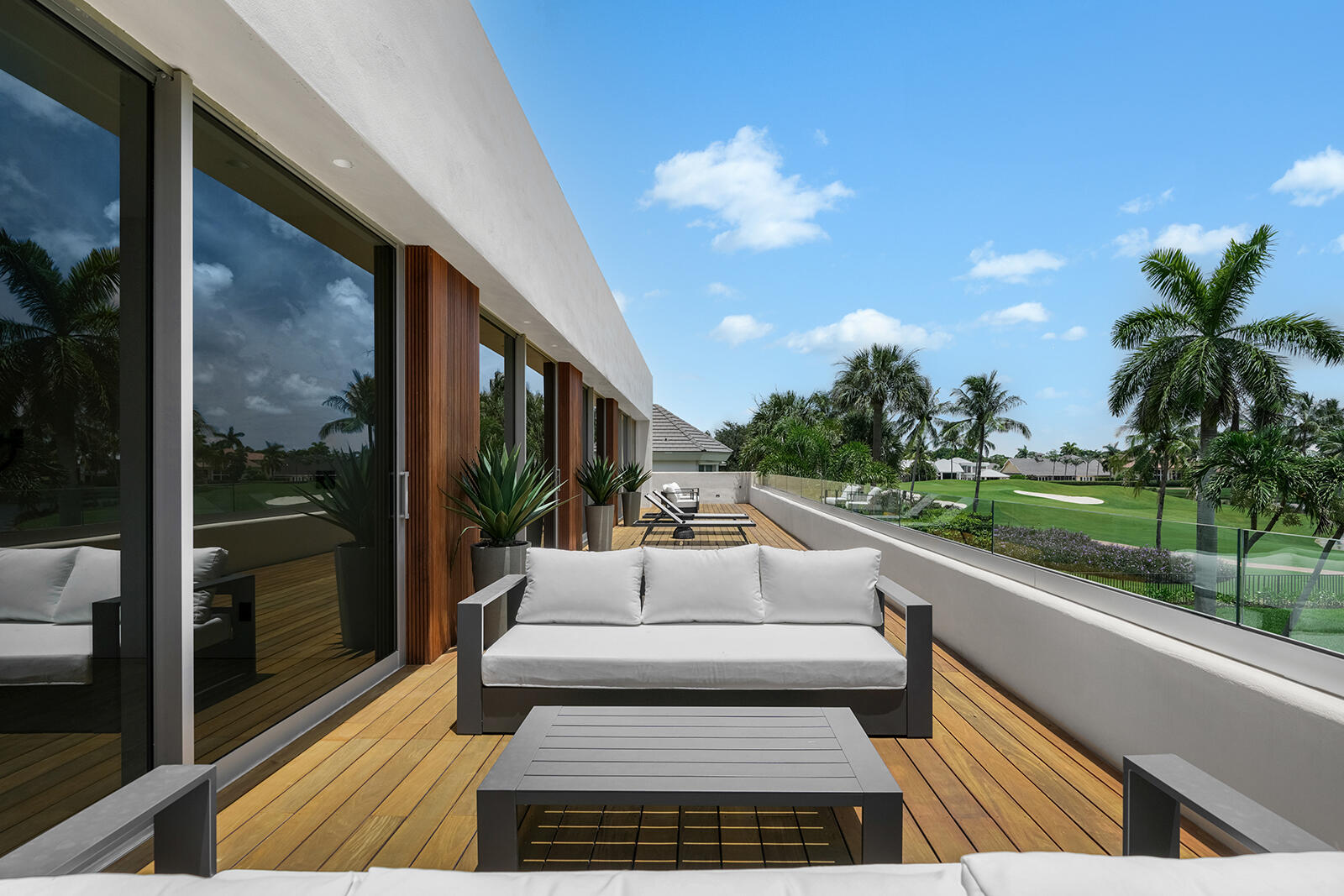 7859 Mandarin Drive Boca Raton, FL 33433 - Photo 64 of 75 Rear sundeck