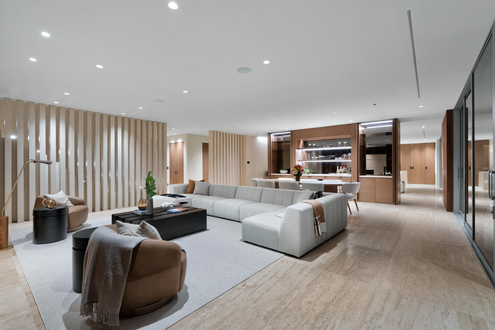 7859 Mandarin Drive Boca Raton, FL 33433 - Photo 10 of 75 Twilight living room