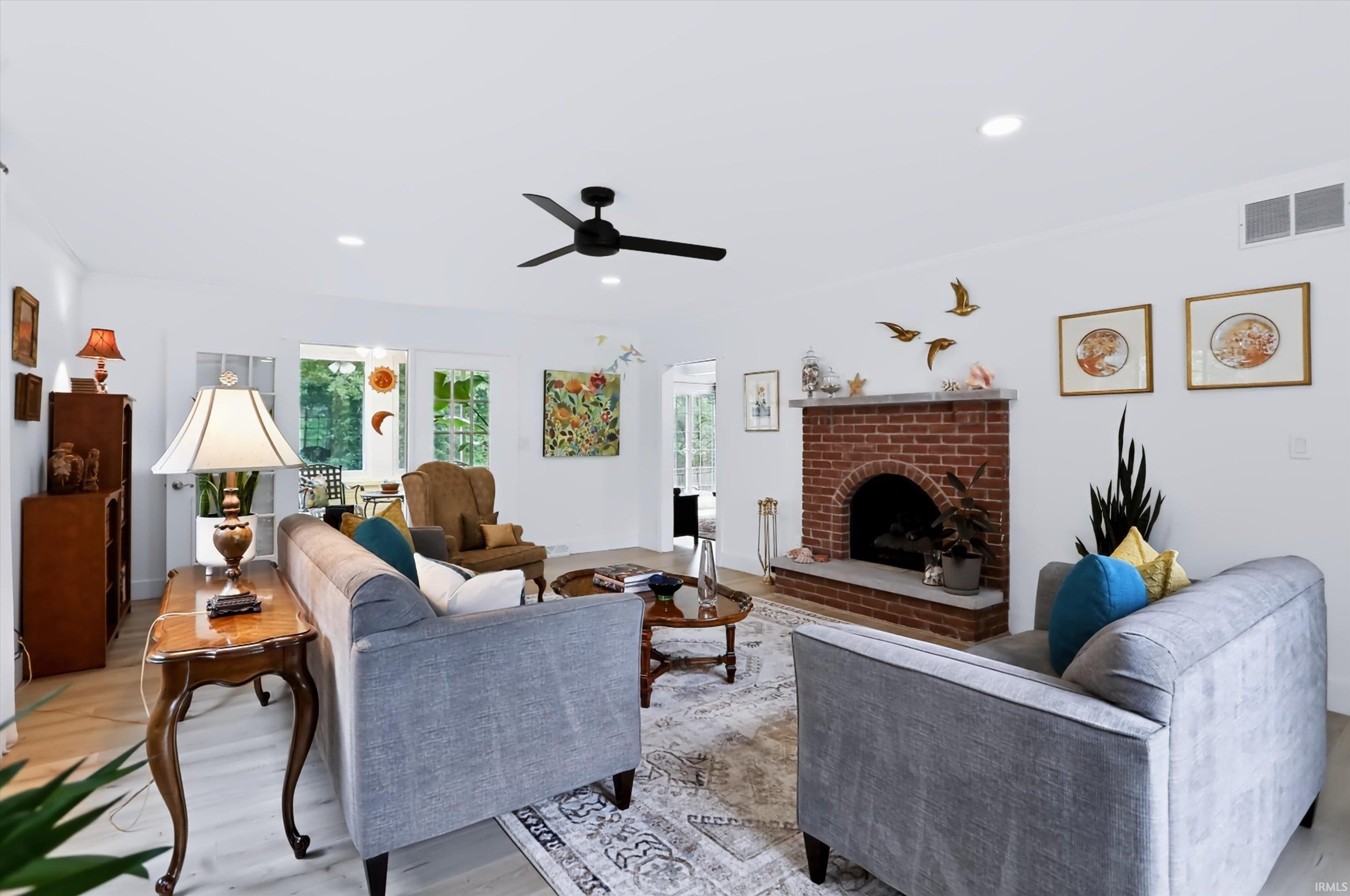 109 East Blue Ridge Drive Bloomington, IN 47408 - Photo 4 of 50