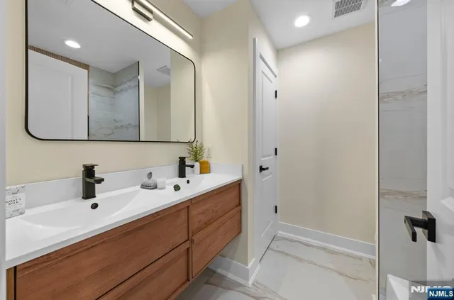 $830,000 | 135 La Salle Avenue, Clifton, NJ 07013