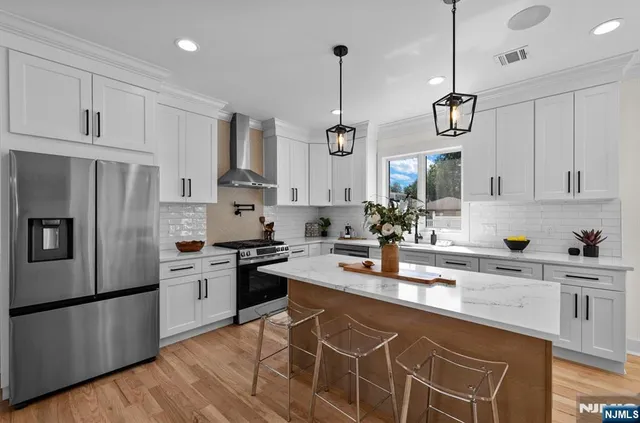 $830,000 | 135 La Salle Avenue, Clifton, NJ 07013