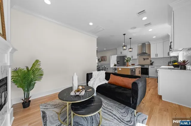 $830,000 | 135 La Salle Avenue, Clifton, NJ 07013