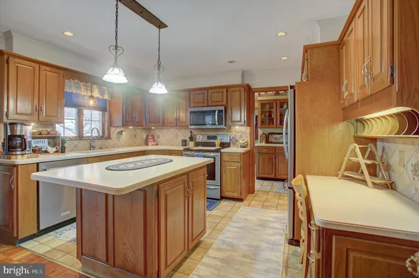 $420,000 | 9799 Cumberland Highway, Pleasant Hall, PA 17246