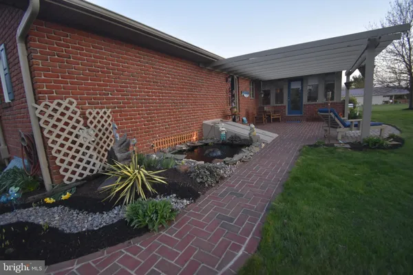 $420,000 | 9799 Cumberland Highway, Pleasant Hall, PA 17246