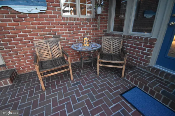 $420,000 | 9799 Cumberland Highway, Pleasant Hall, PA 17246