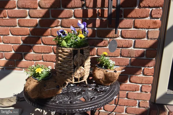 $420,000 | 9799 Cumberland Highway, Pleasant Hall, PA 17246