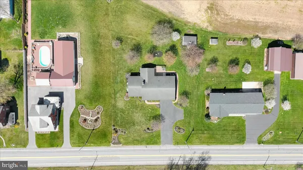 $420,000 | 9799 Cumberland Highway, Pleasant Hall, PA 17246