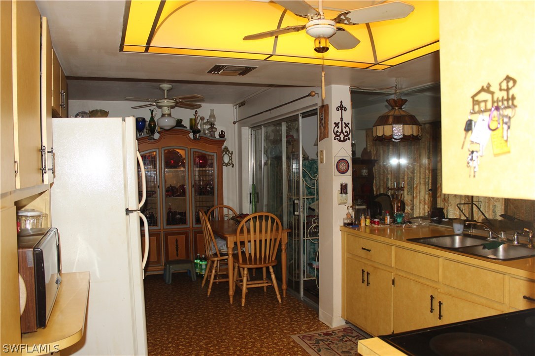 13701 Peace Road Fort Myers, FL 33905 - Photo 7 of 21 Gallery Image 7