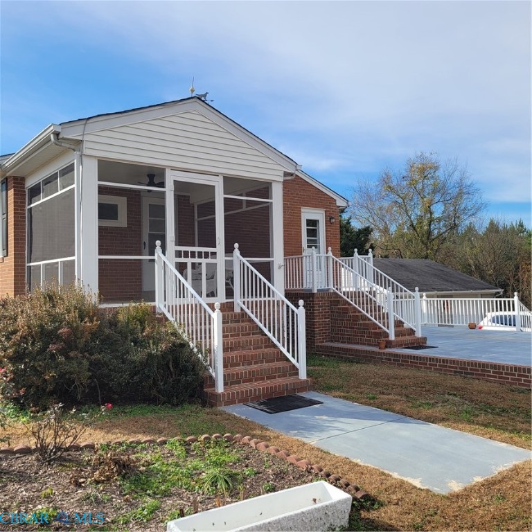 1366 Poplar Hill Road Newtown, VA 23126 - Photo 7 of 31