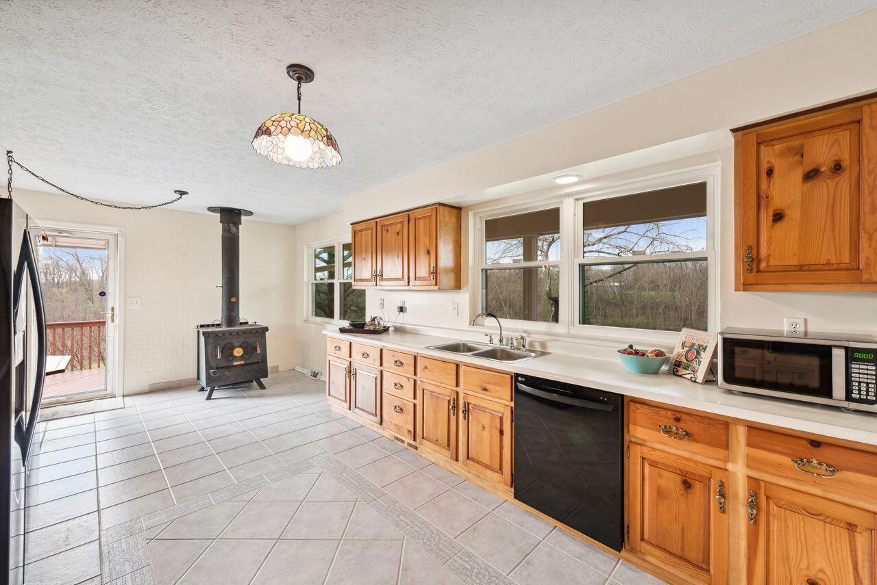 9121 Washington Trace Road California, KY 41007 - Photo 12 of 41
