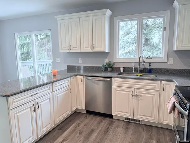 $359,000 | 708 Fairway Drive, Gillette, WY 82718