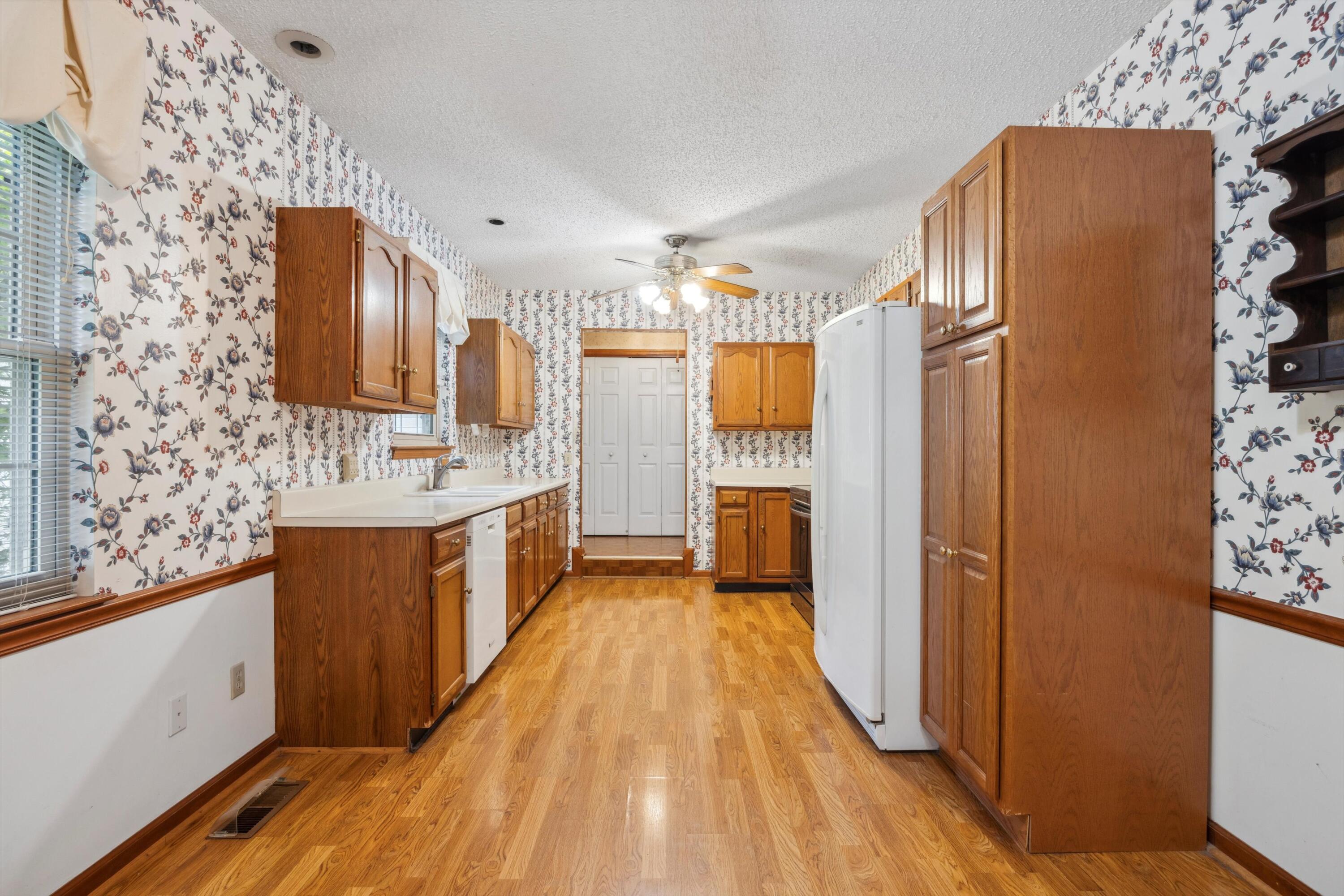 6468 Fairview Road Hixson, TN 37343 - Photo 16 of 54 Kitchen