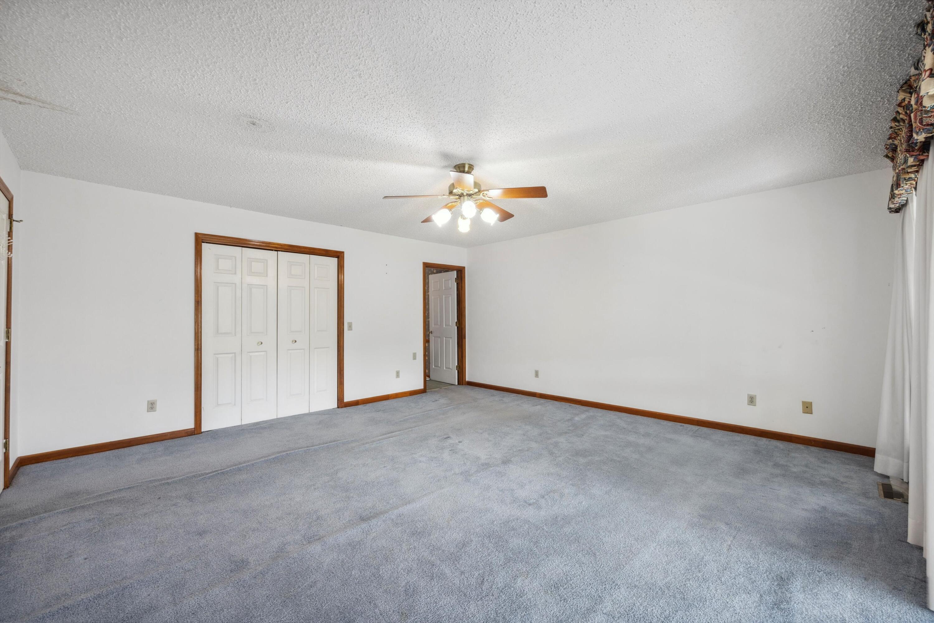 6468 Fairview Road Hixson, TN 37343 - Photo 20 of 54 21-2M6A9304
