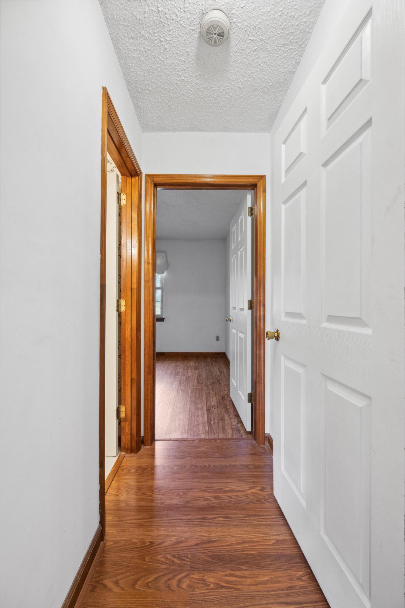 6468 Fairview Road Hixson, TN 37343 - Photo 31 of 54 hallway