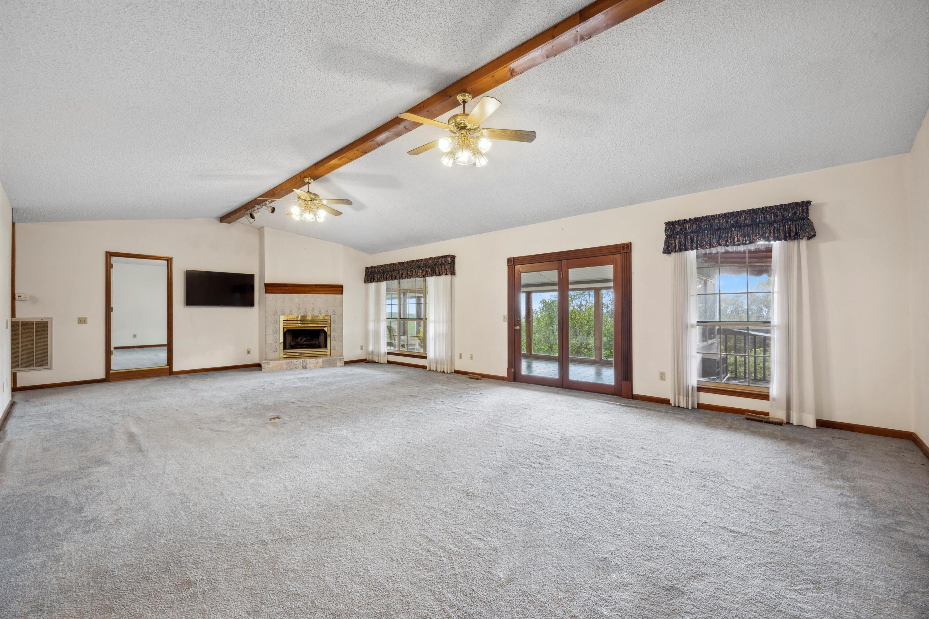 6468 Fairview Road Hixson, TN 37343 - Photo 8 of 54 Living Room