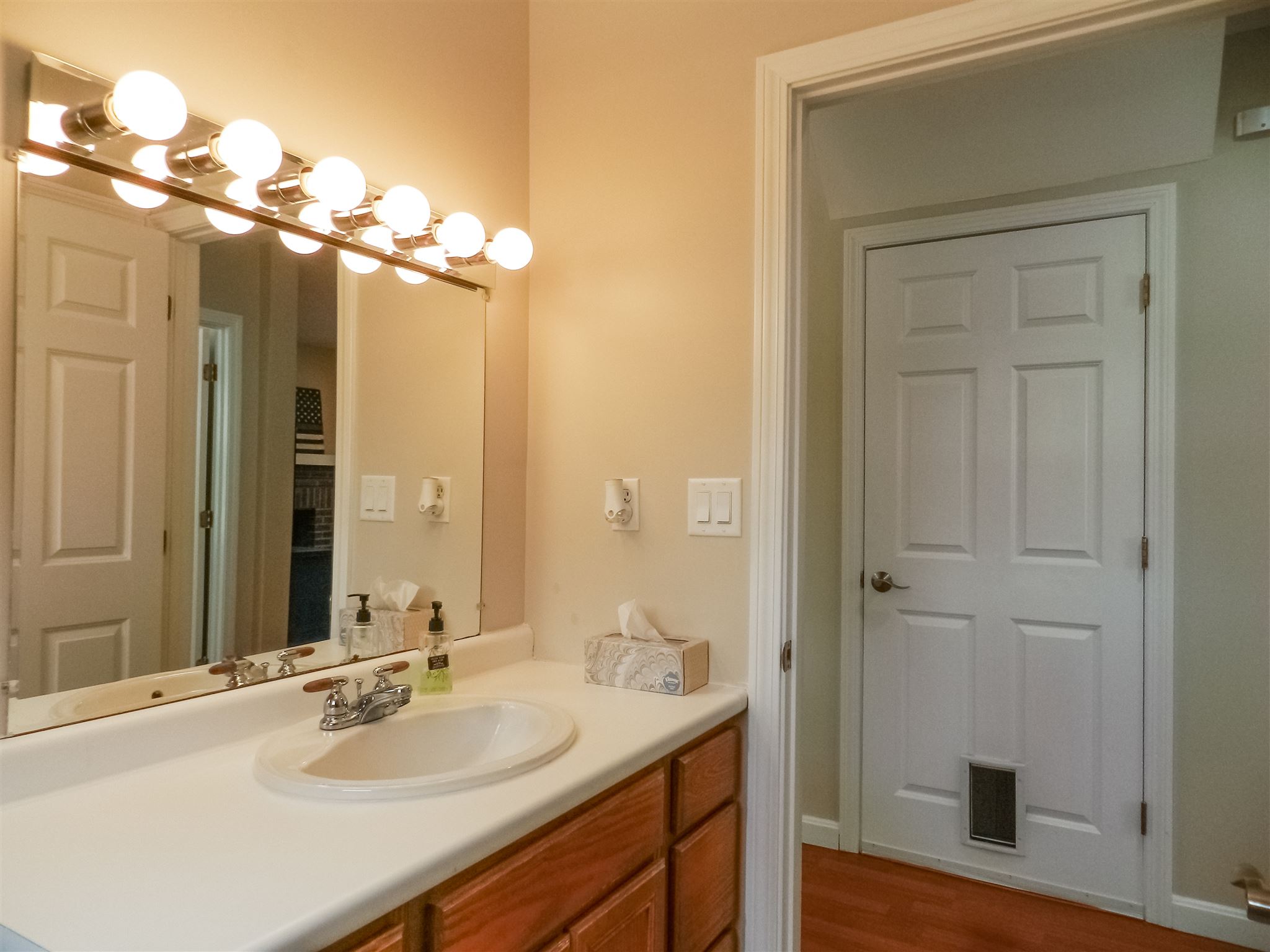 161 Thorndike Road Weare, NH 03281 - Photo 21 of 40