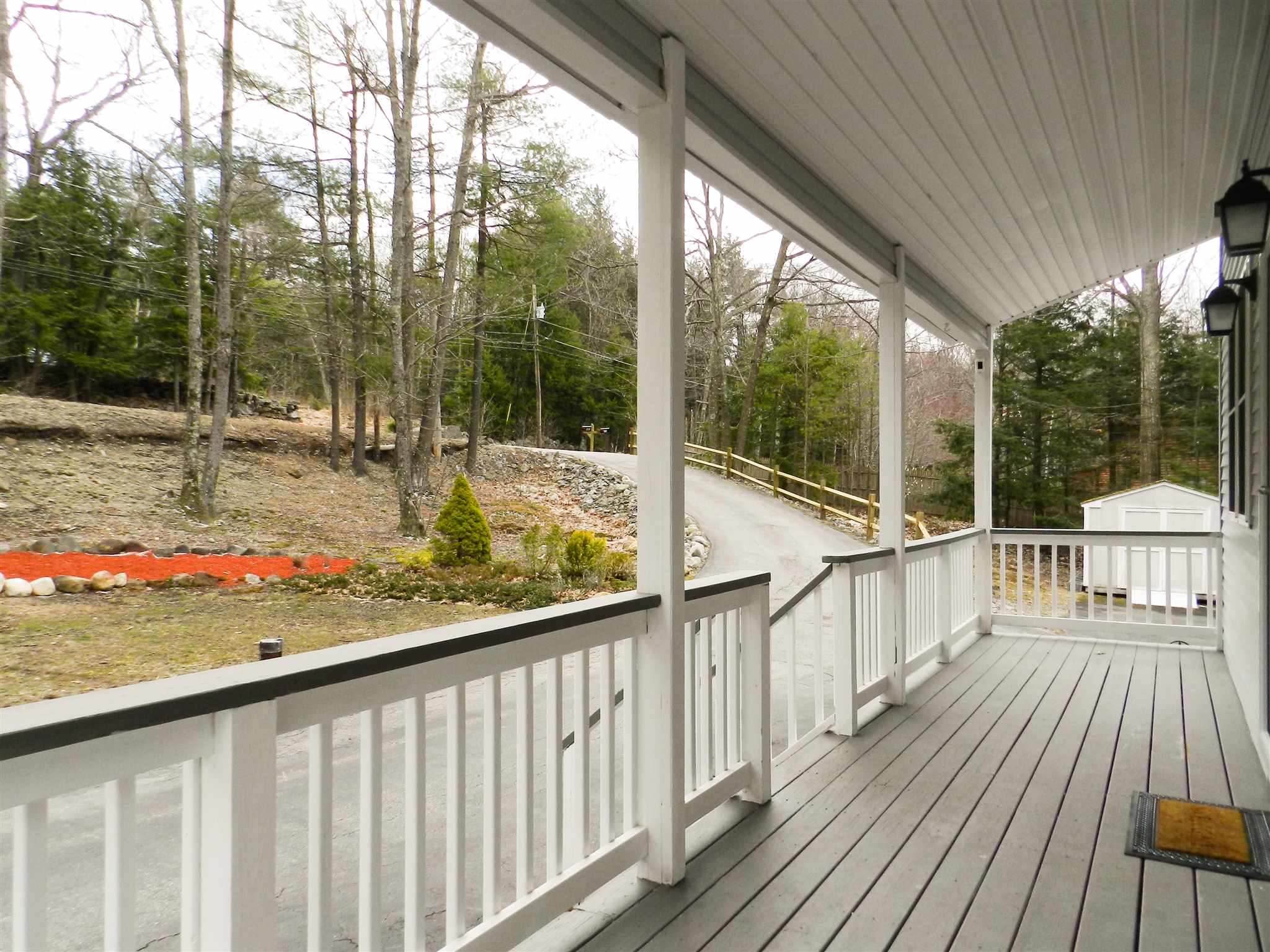 161 Thorndike Road Weare, NH 03281 - Photo 10 of 40