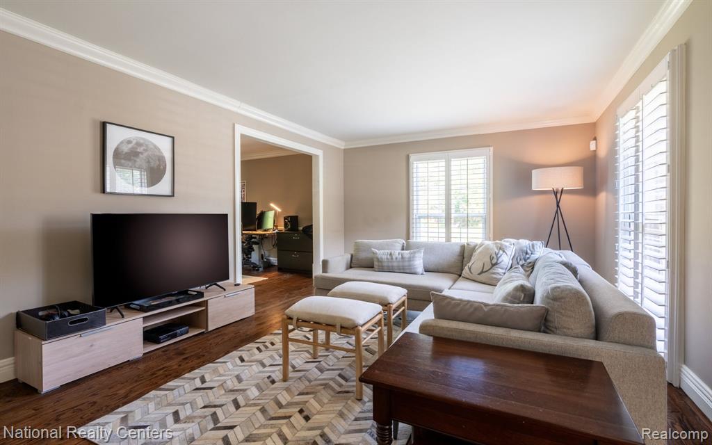 31467 Old Cannon Road Beverly Hills, MI 48025 - Photo 8 of 35