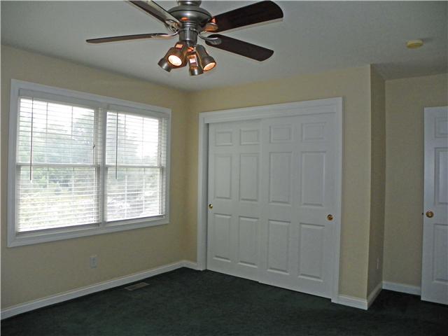 854 Hard Road Columbus, OH 43235 - Photo 19 of 25 Gallery Image 19