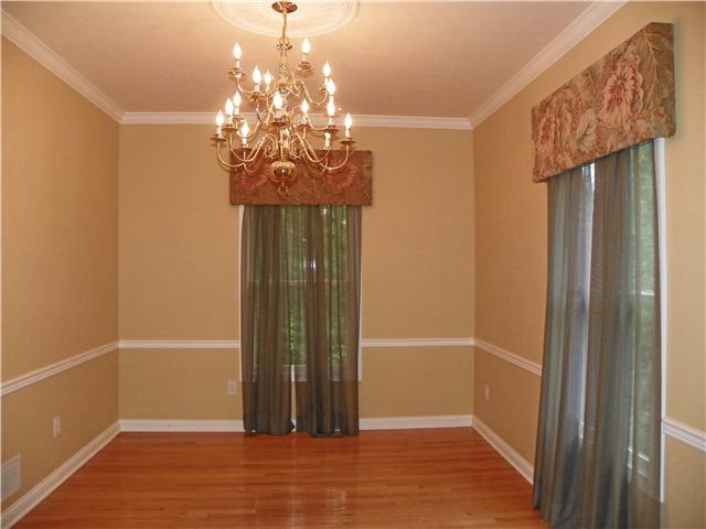 854 Hard Road Columbus, OH 43235 - Photo 4 of 25 Gallery Image 4
