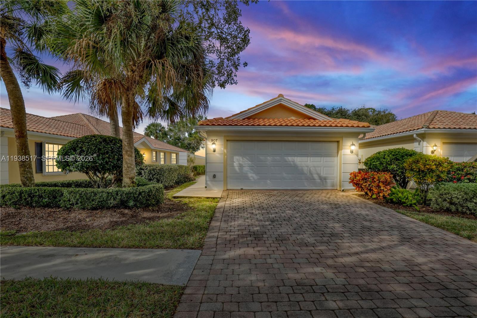 907 Southwest Balmoral Trace Stuart, FL 34997 - Photo 1 of 46 Gallery Image 1