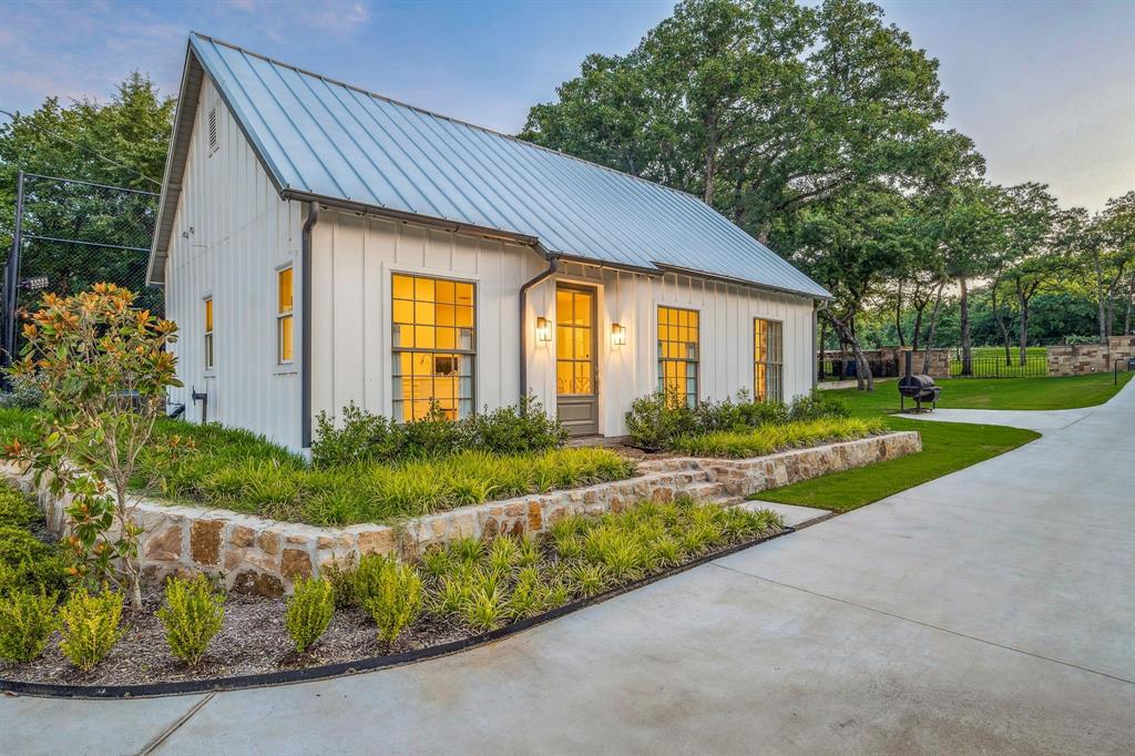 13250 Miller Road Azle, TX 76020 - Photo 10 of 38