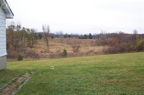 6467 Baldwin Road Swartz Creek, MI 48473 - Photo 16 of 16 20144764-15.JPG