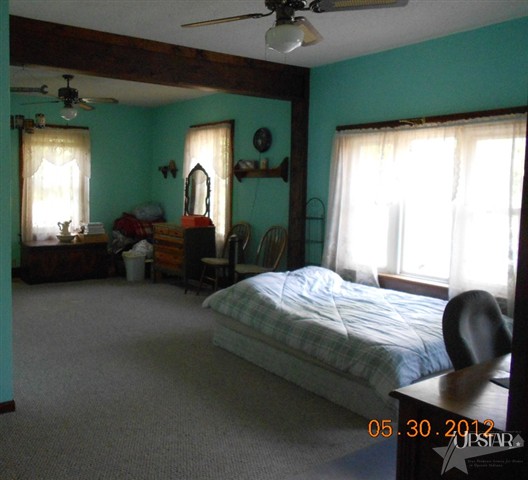 325 East Division Road Huntington, IN 46750 - Photo 14 of 18 Gallery Image 14