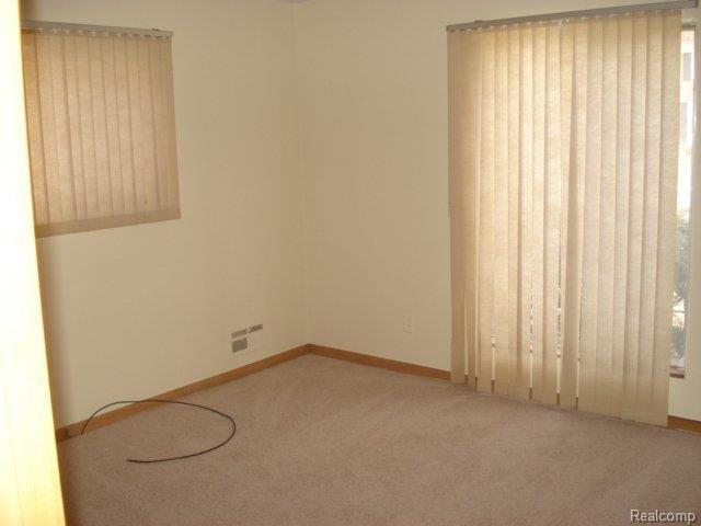 389-91 Neff Road Grosse Pointe, MI 48230 - Photo 7 of 14 DSC05535
