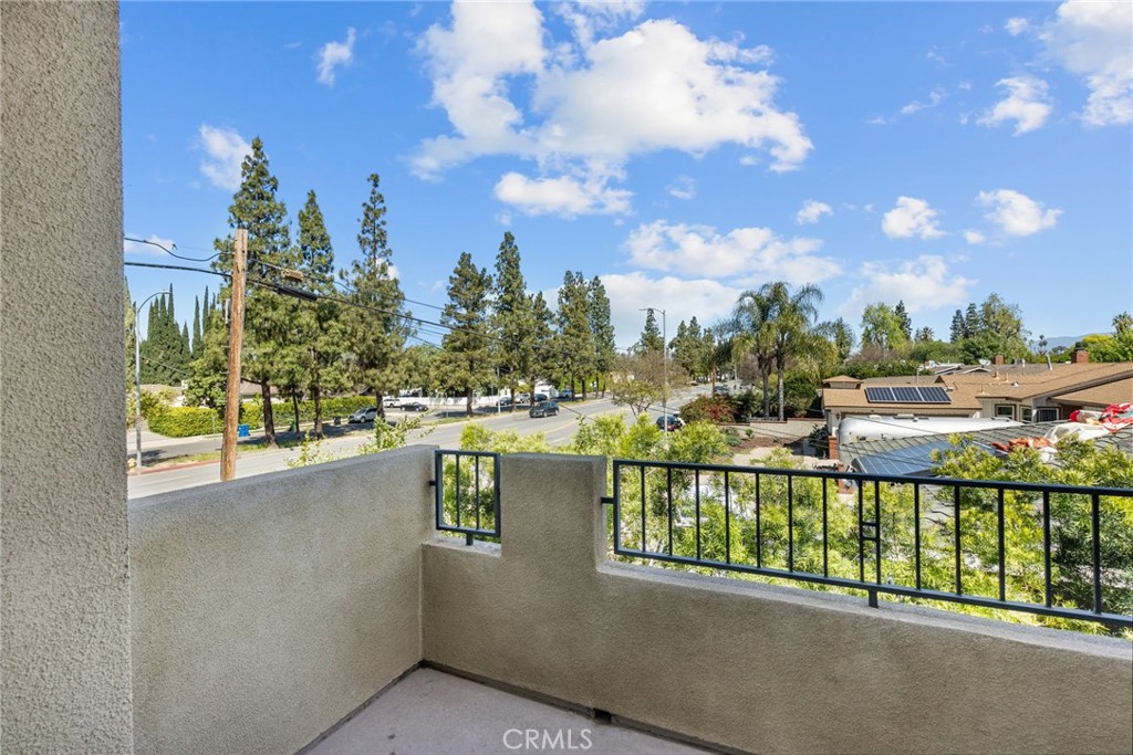 16863 Balboa Boulevard Van Nuys, CA 91406 - Photo 15 of 34 a view of a lake with a houses